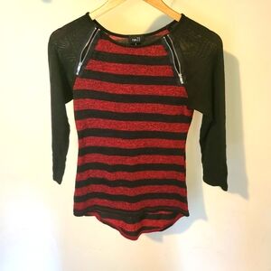 Red and Black 3/4 Sleeve Top